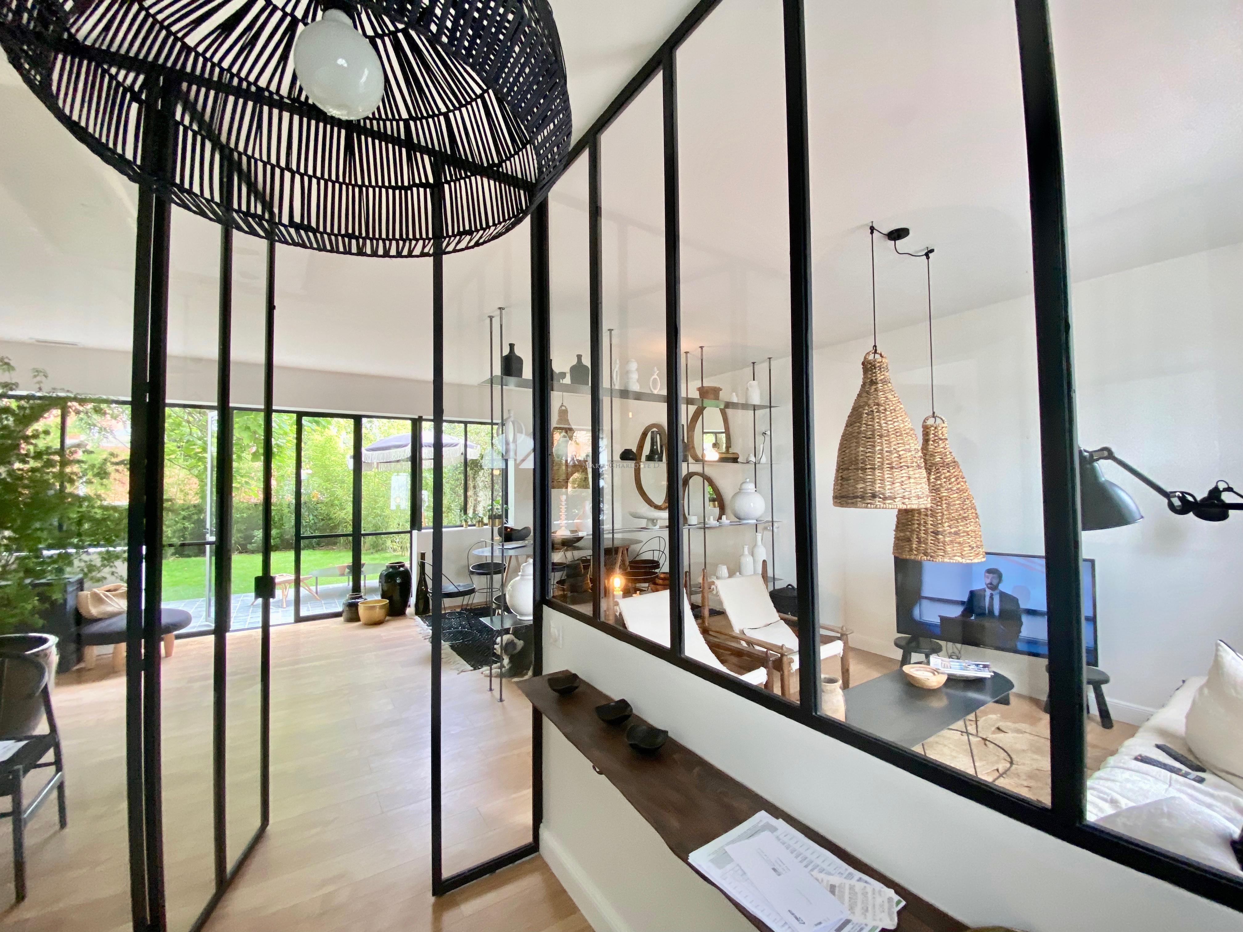 Maison rénovée-Le Bouscat Raymond Lavigne. | Bordeaux | Lieux à prendre