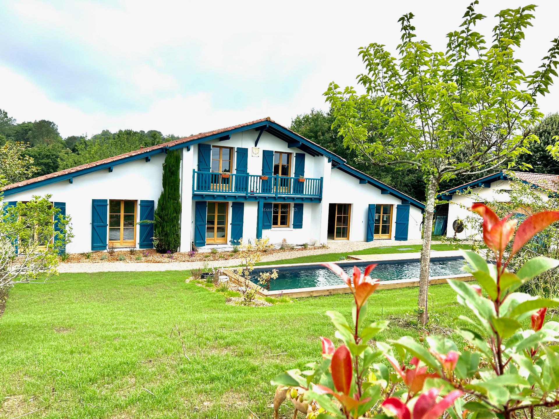 Maison Basque rénovée - Arcangues
