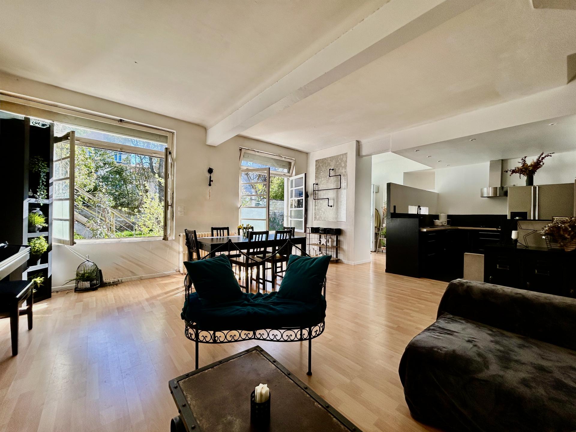 Maison au calme Bordeaux Tourny-Gambetta